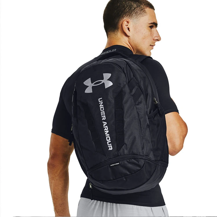 Under Armour Hustle 5.0 Golf Backpack 8 Under Armour Hustle 5.0 Golf Backpack - Image 6